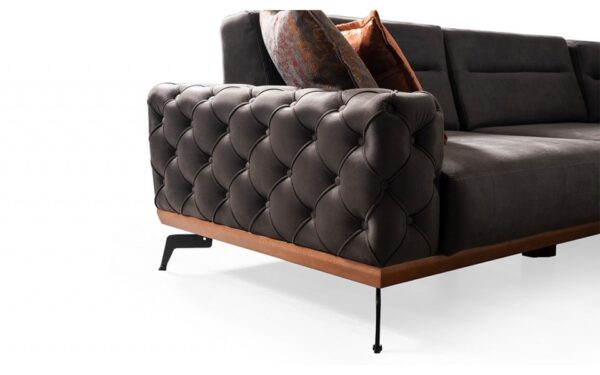 Whipped Corner Modern Sofa Set
